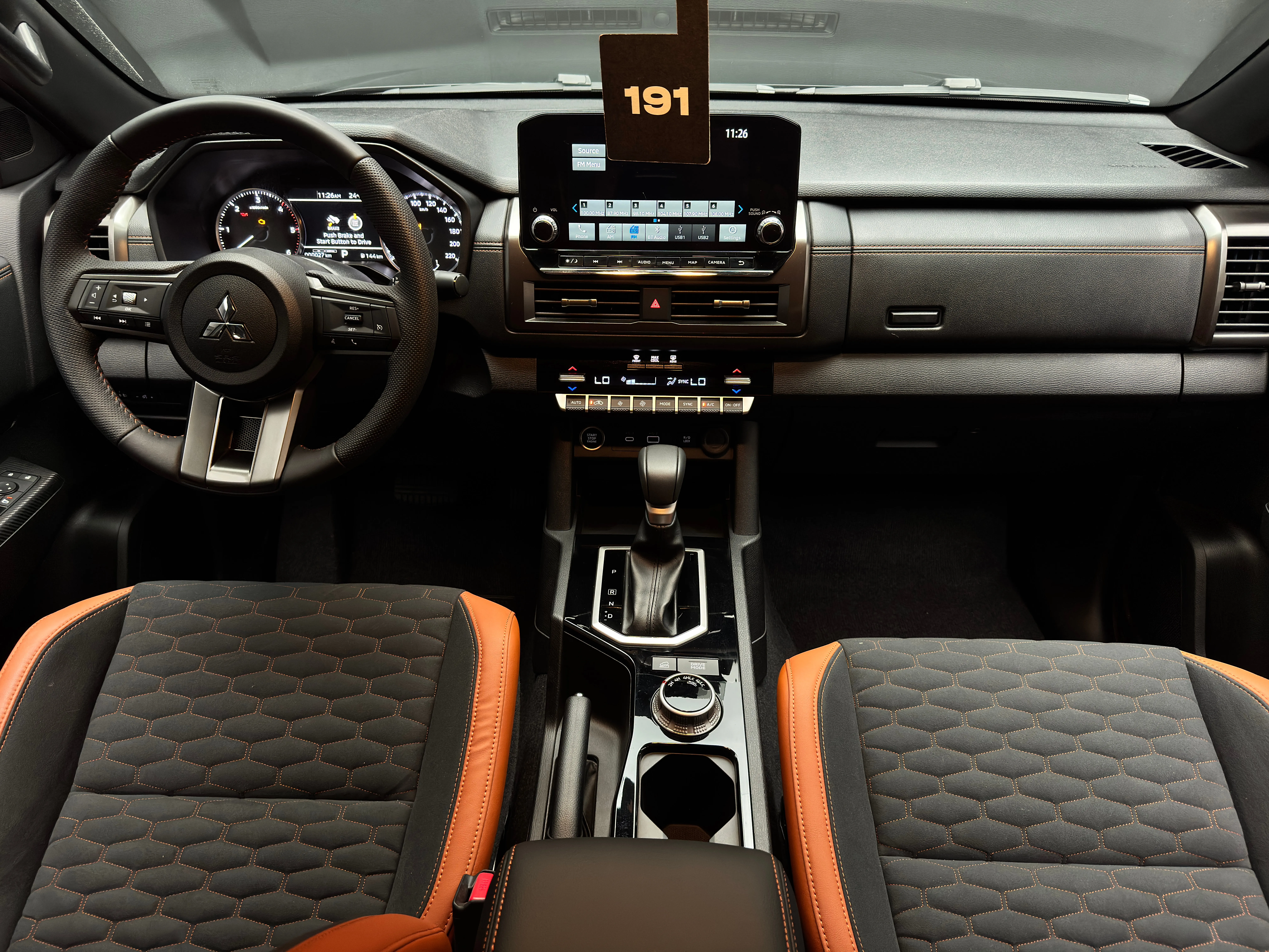 Mitsubishi L200 2025 12