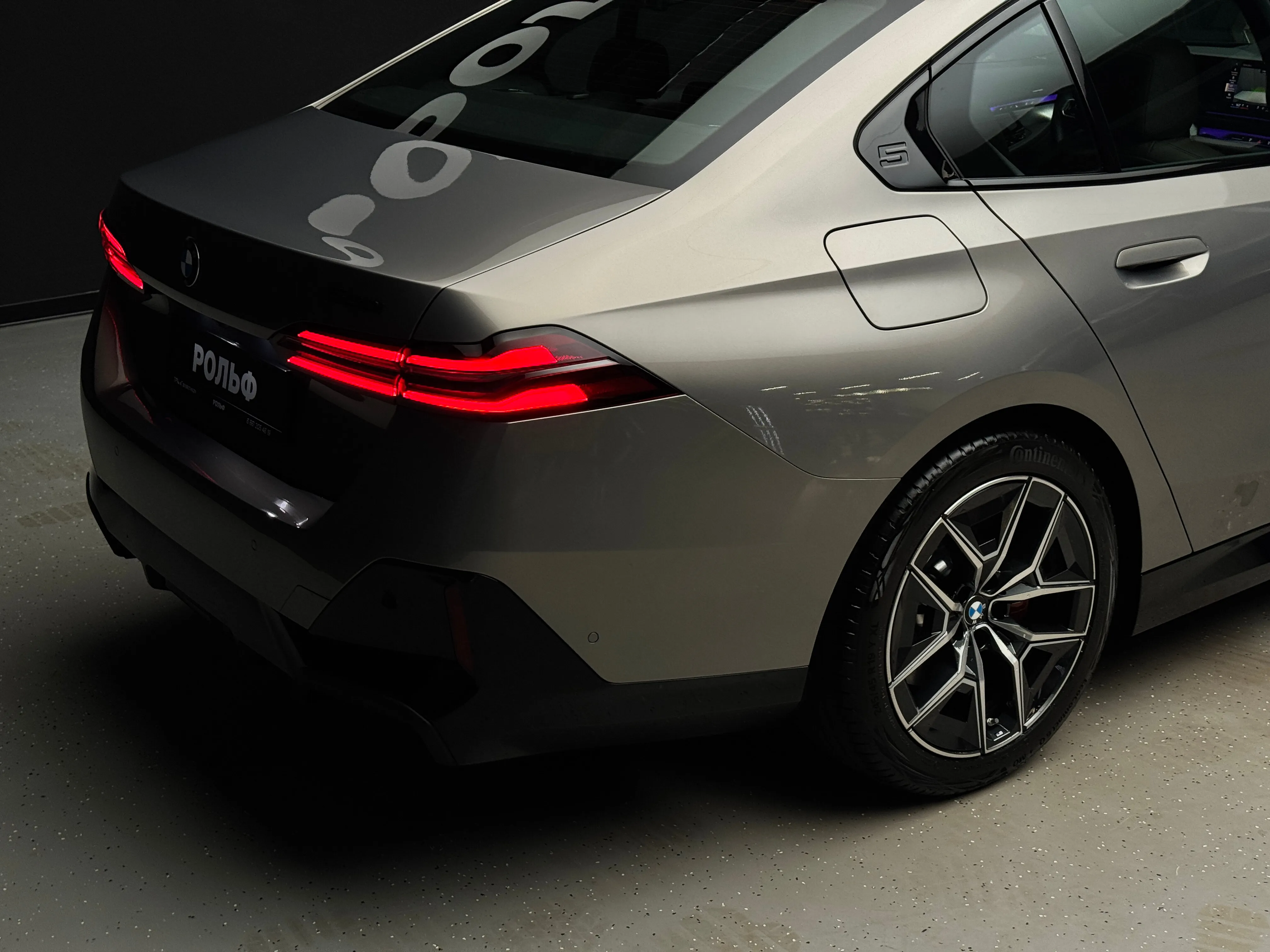 BMW 5 серия 2025 9