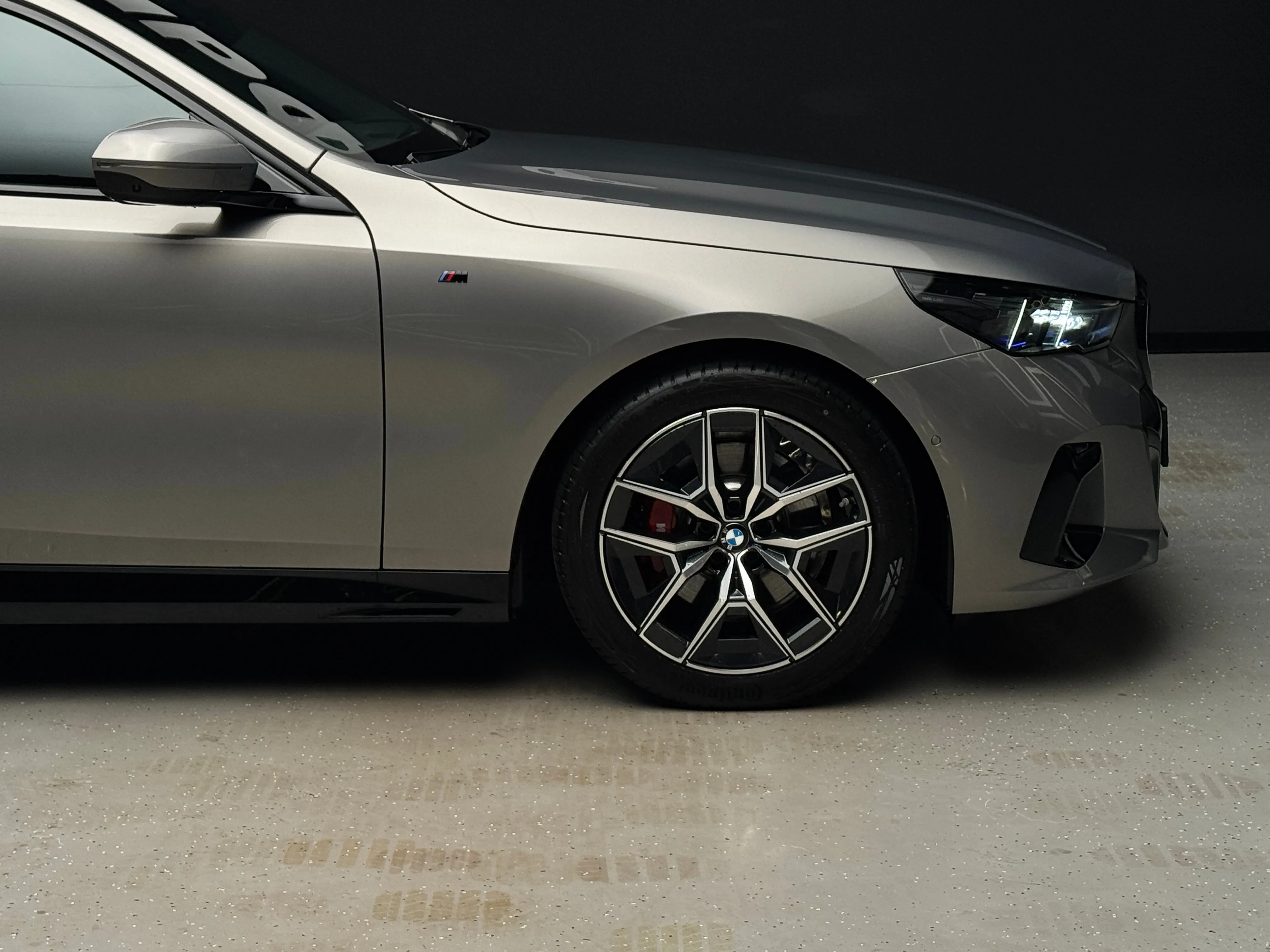 BMW 5 серия 2025 7