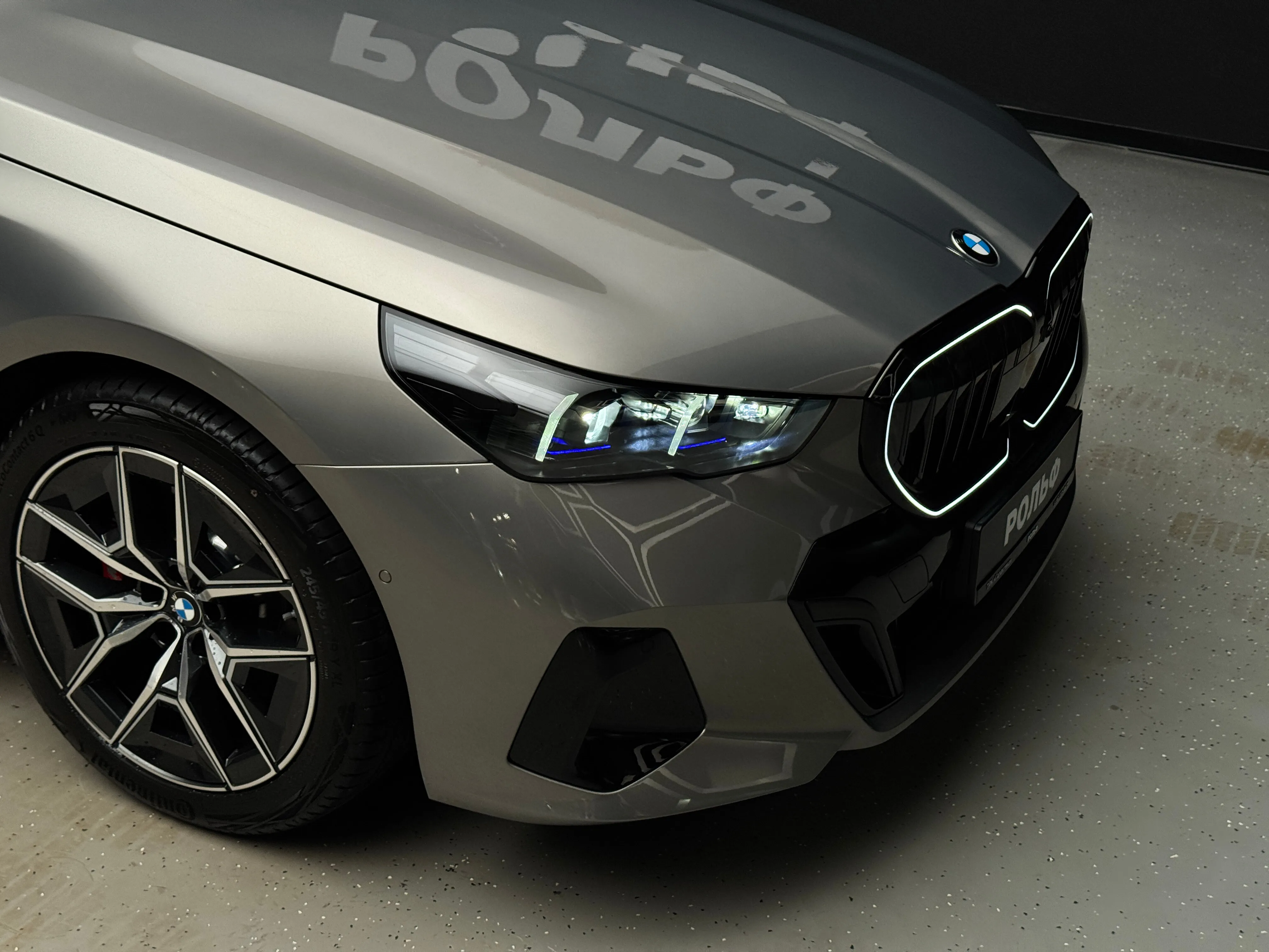 BMW 5 серия 2025 8