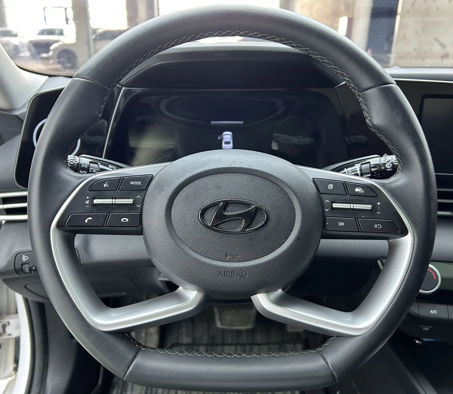 Hyundai Elantra, 2023