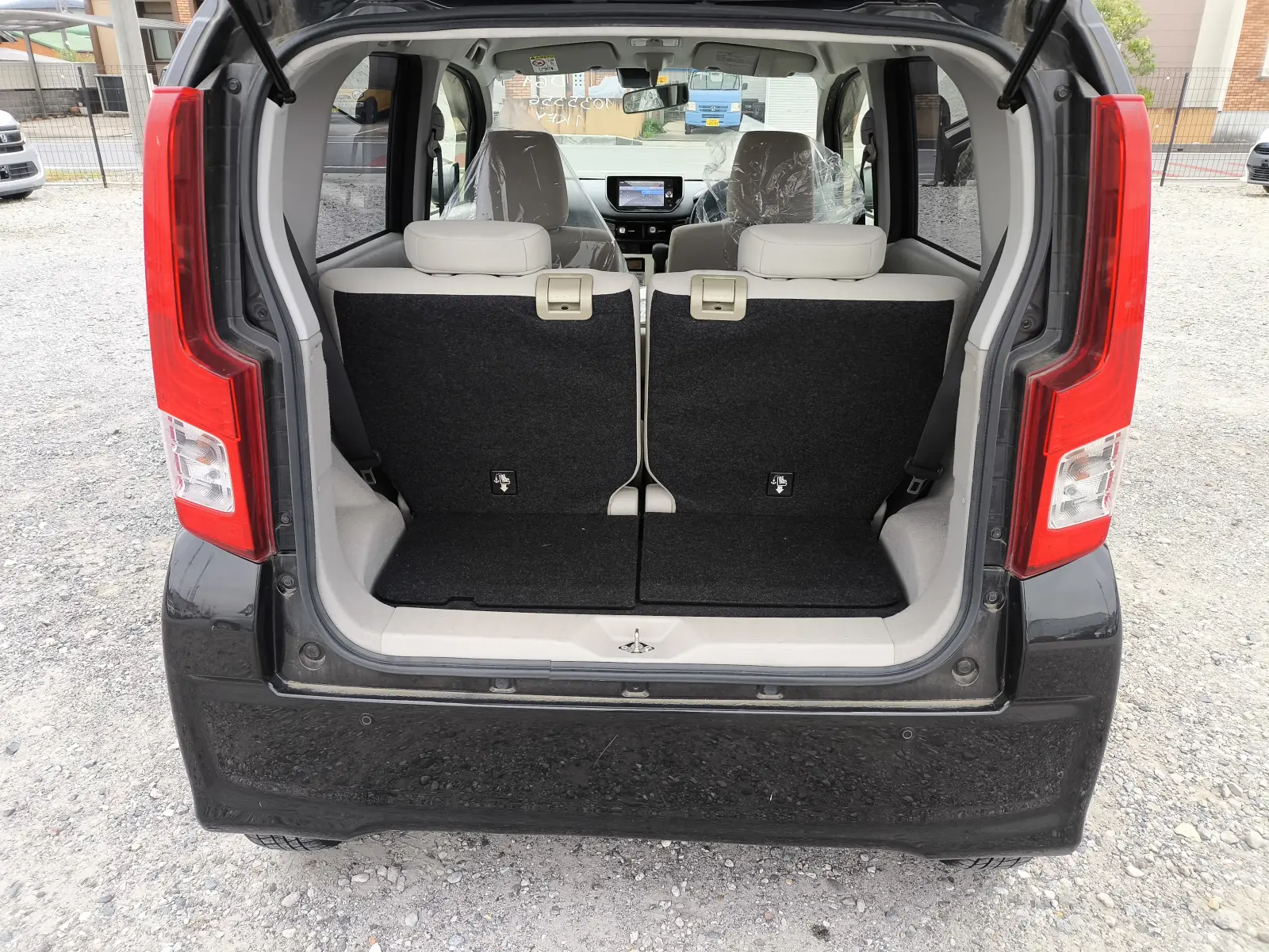 Daihatsu Move, 2016