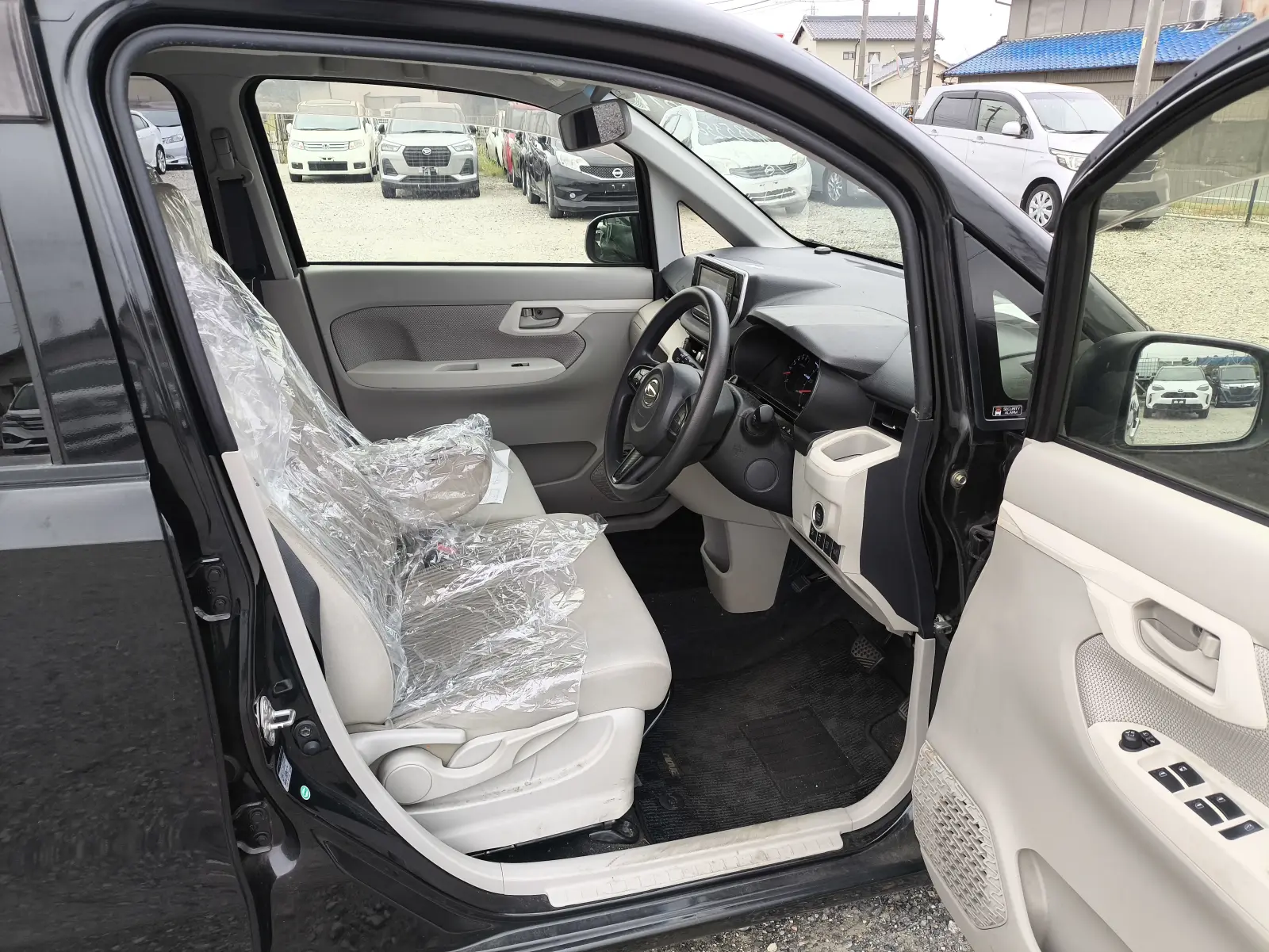 Daihatsu Move, 2016