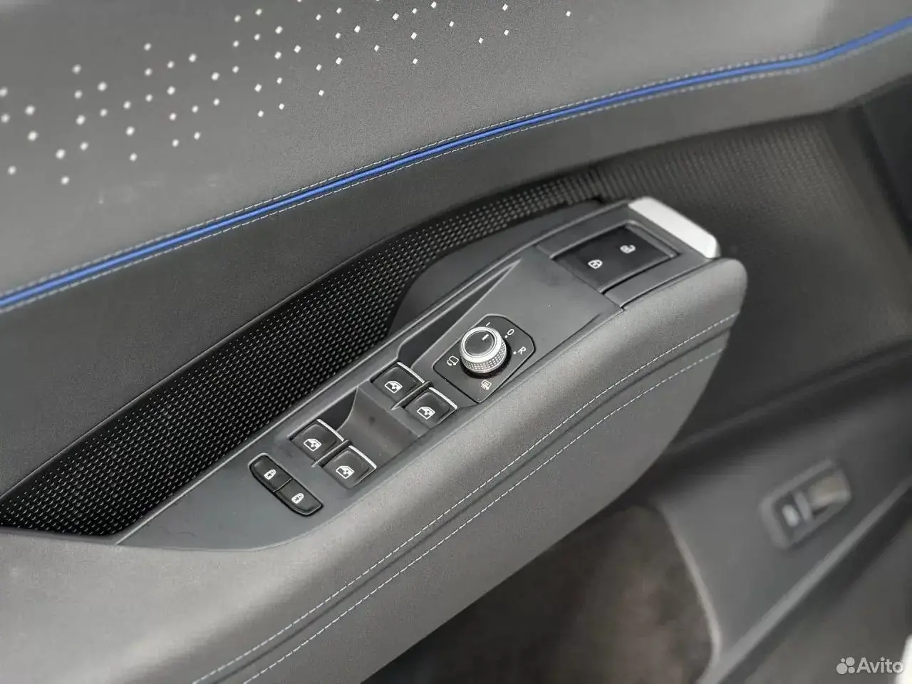 Volkswagen Teramont Pro, 2025