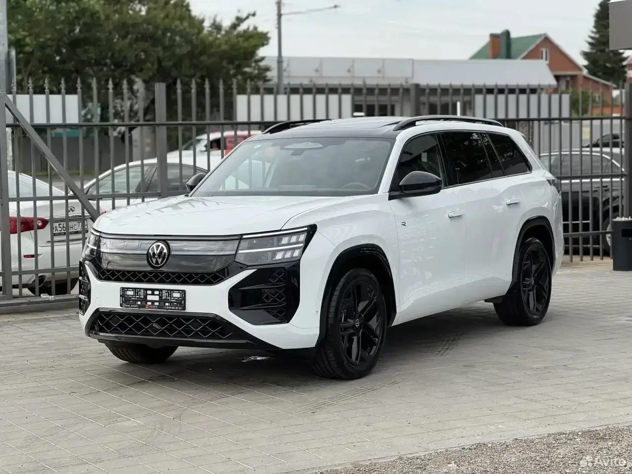 Volkswagen Teramont Pro, 2025