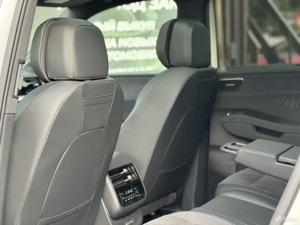 Volkswagen Teramont Pro, 2025