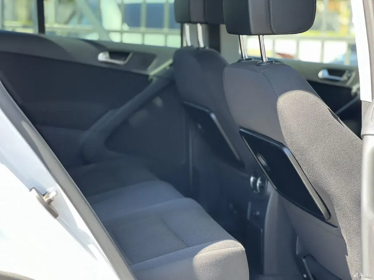 Volkswagen Tiguan, 2012