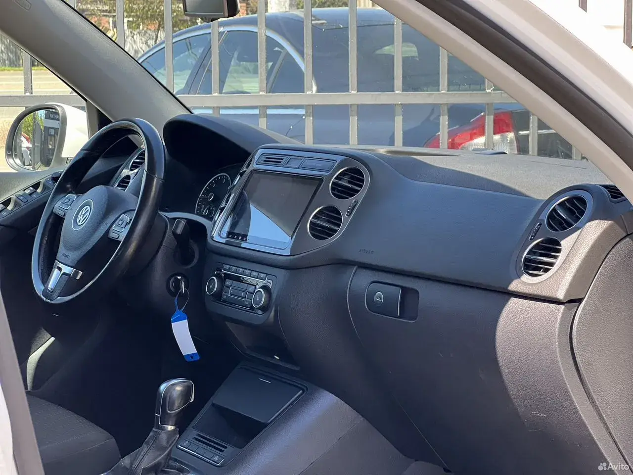 Volkswagen Tiguan, 2012