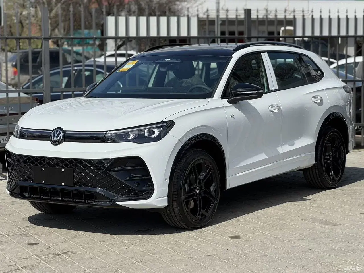 Volkswagen Tiguan L, 2026