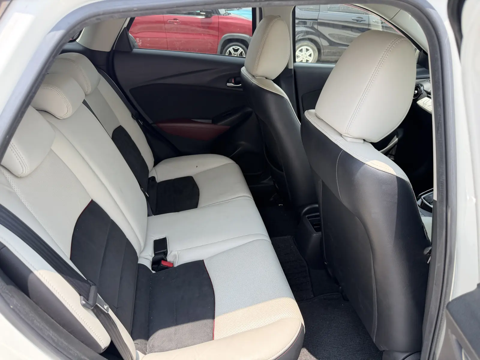 Mazda CX-3, 2015