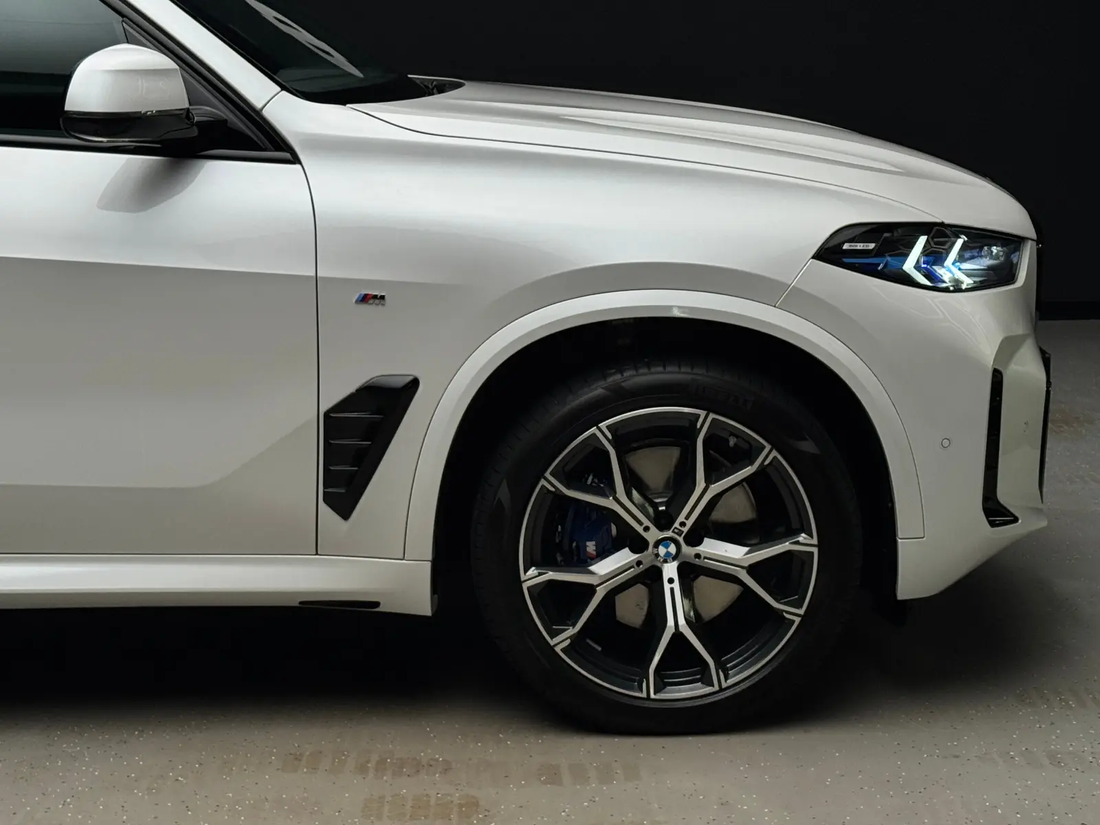 BMW X5 2025 7