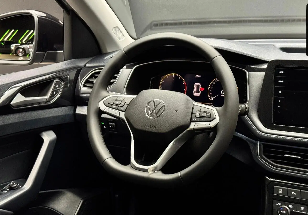 Volkswagen Tharu XR 2025 10