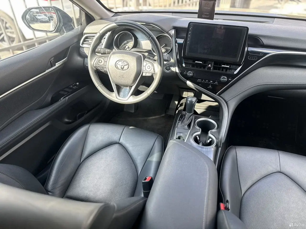 Toyota Camry, 2022