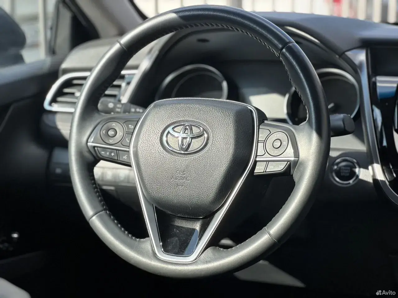 Toyota Camry, 2022