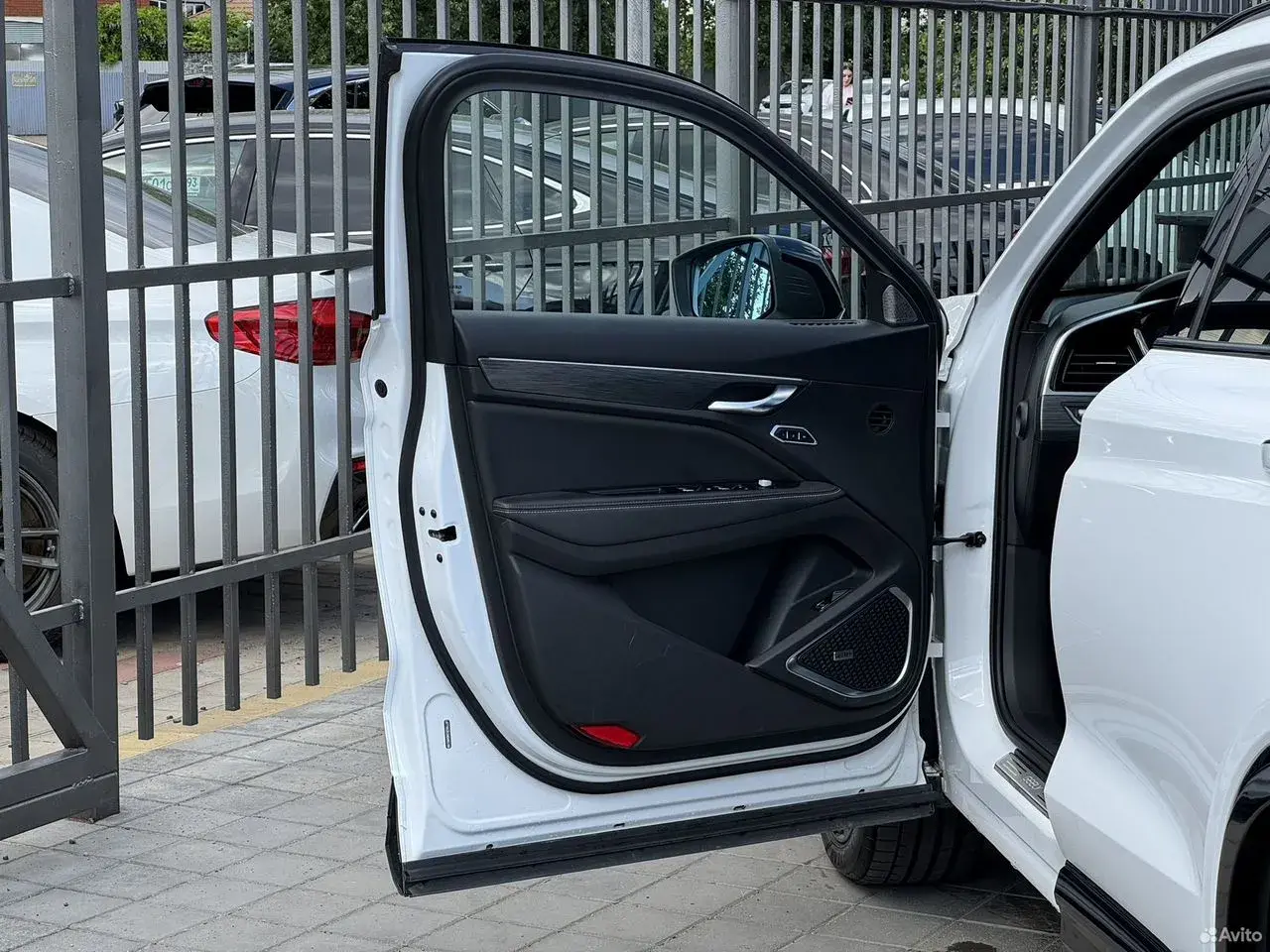 Geely Tugella, 2022