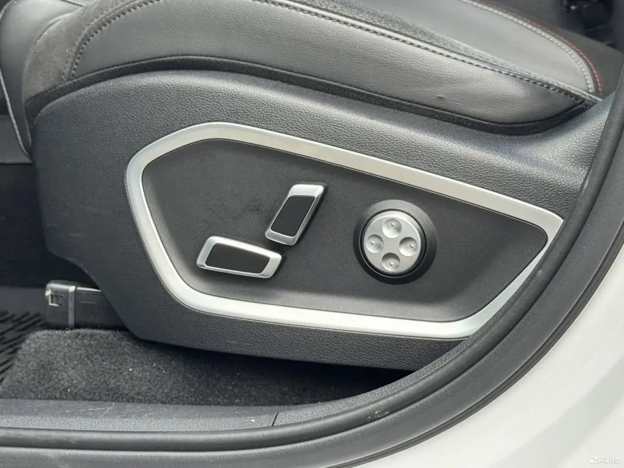 Geely Tugella, 2022
