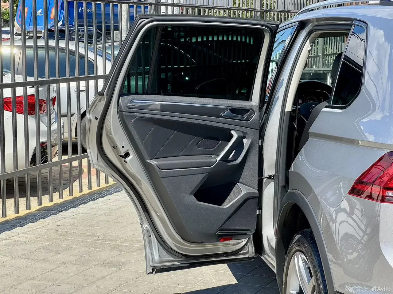 Volkswagen Tiguan, 2020