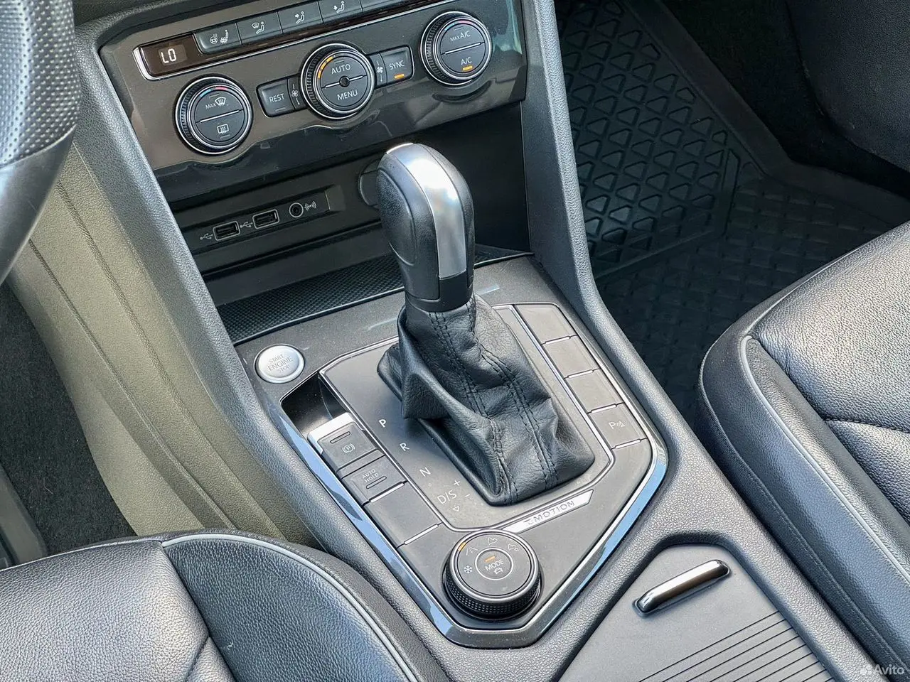 Volkswagen Tiguan, 2020