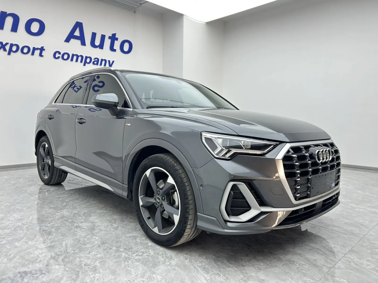 Audi Q3, 2022