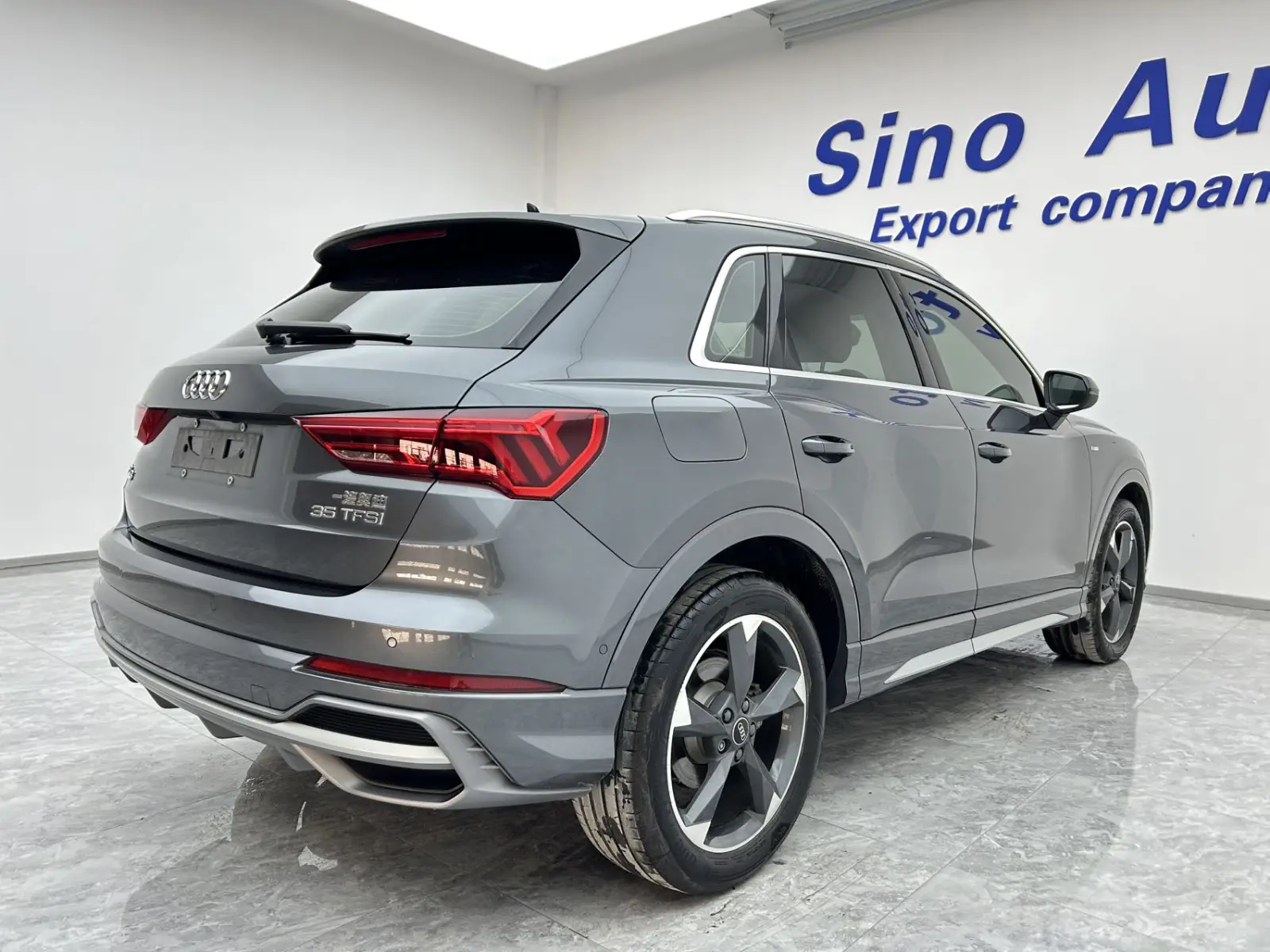 Audi Q3, 2022