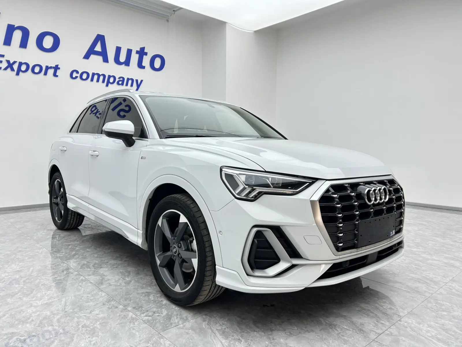 Audi Q3, 2022