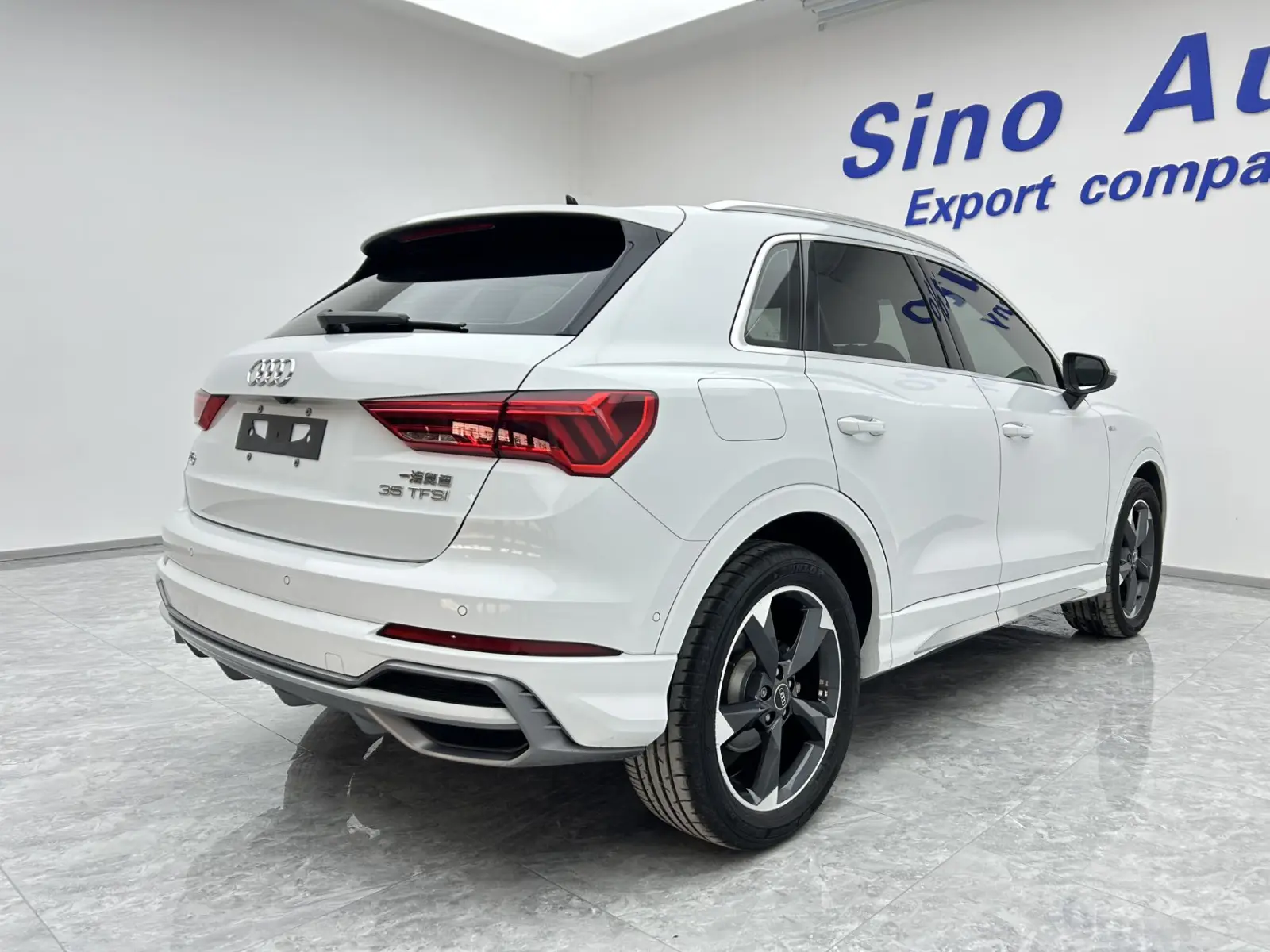 Audi Q3, 2022