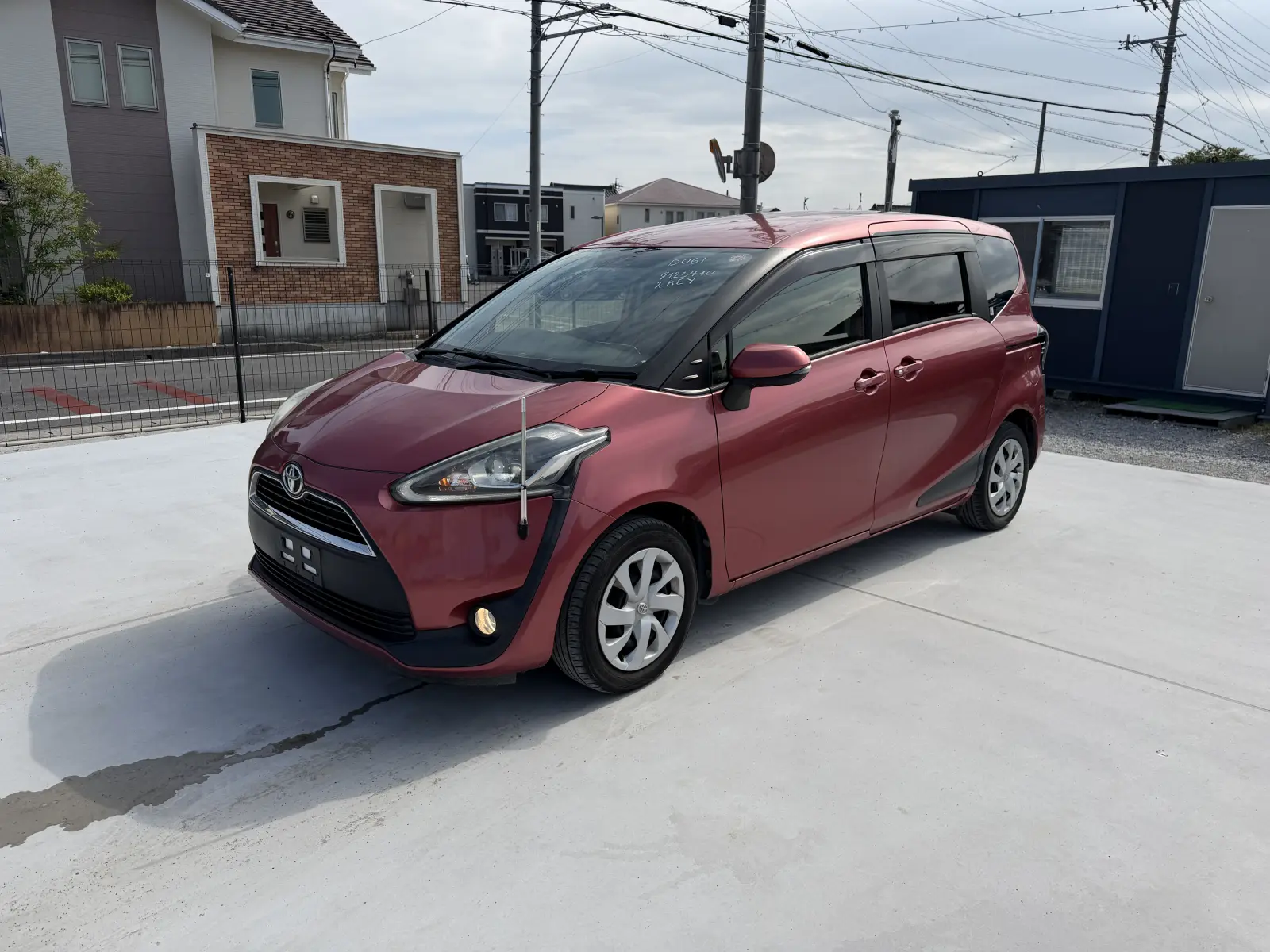 Toyota Sienta, 2017