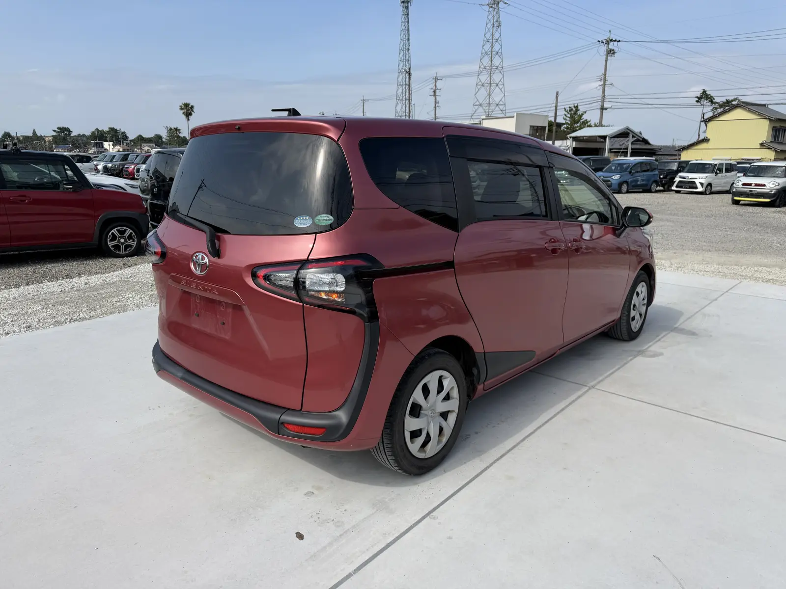 Toyota Sienta, 2017