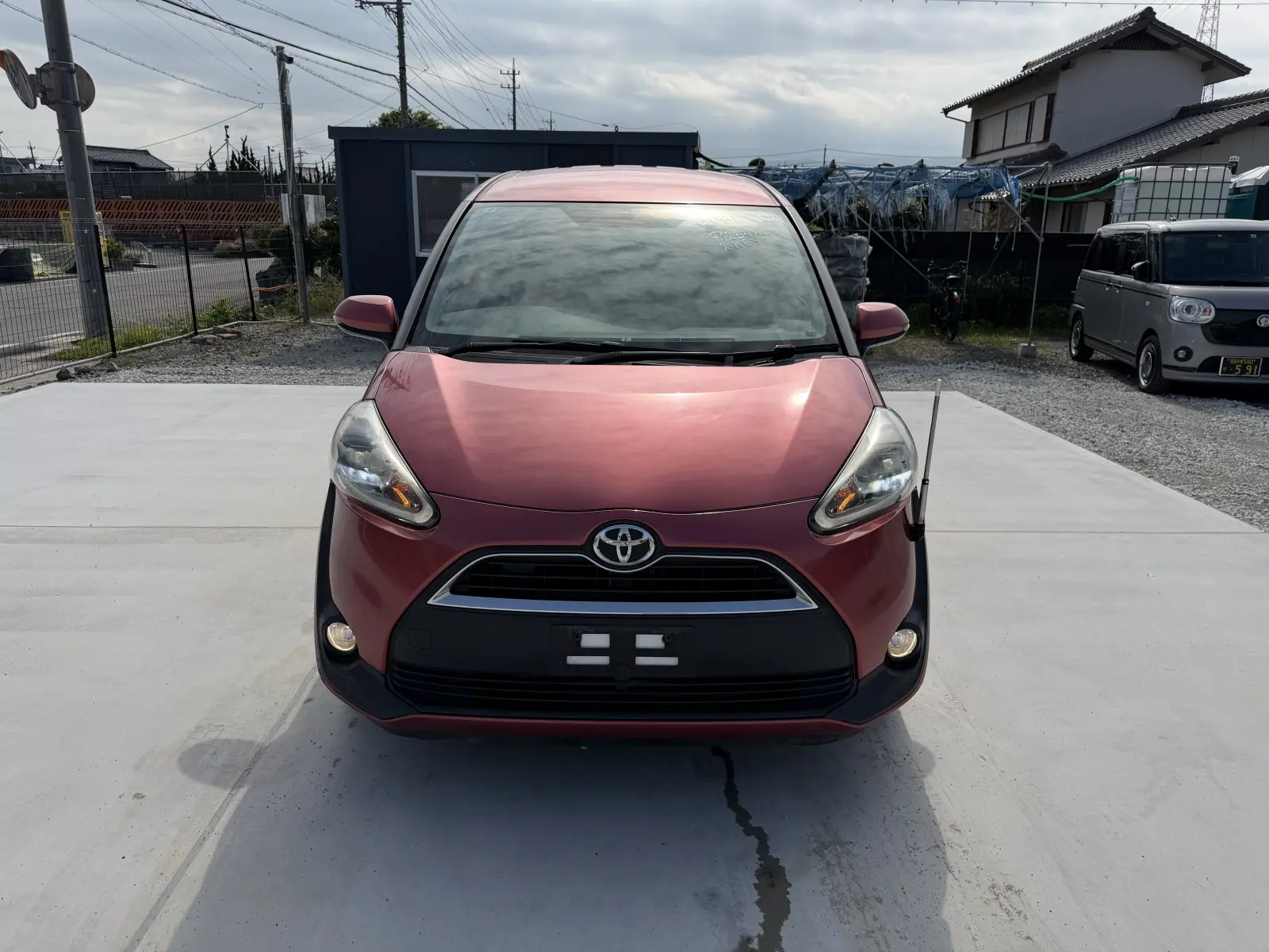 Toyota Sienta, 2017