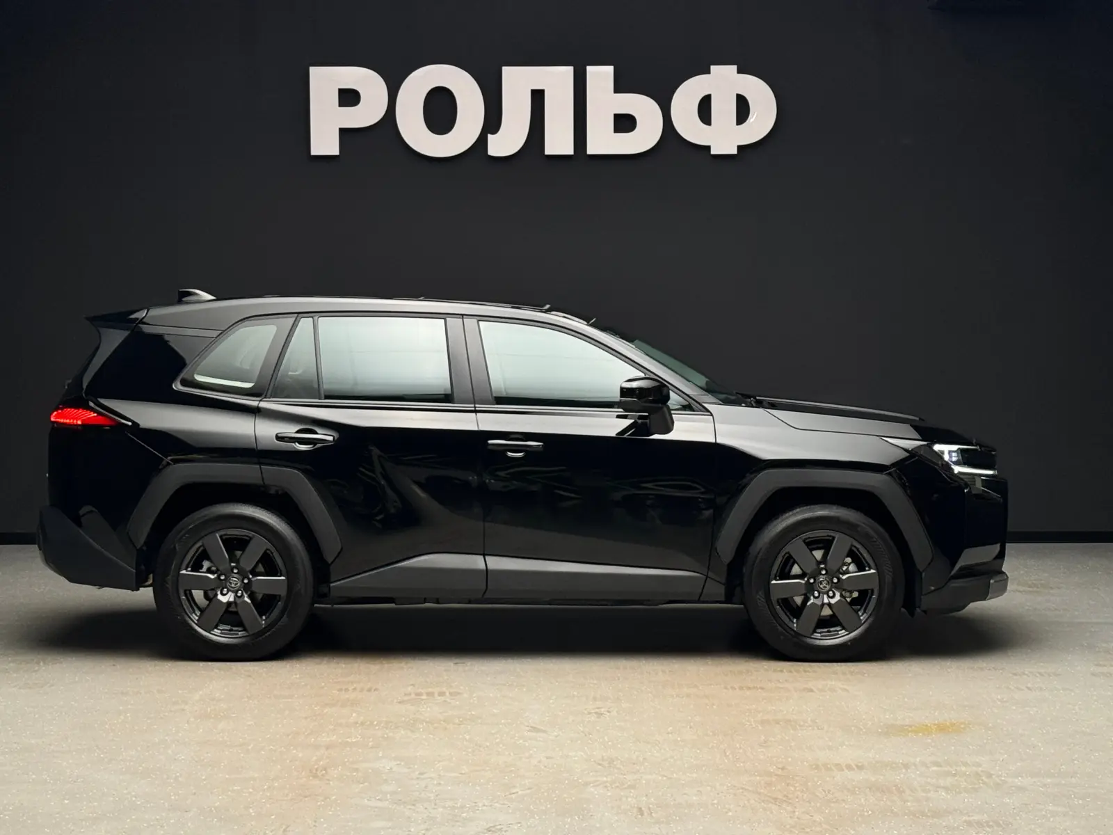Toyota RAV4 2026 3