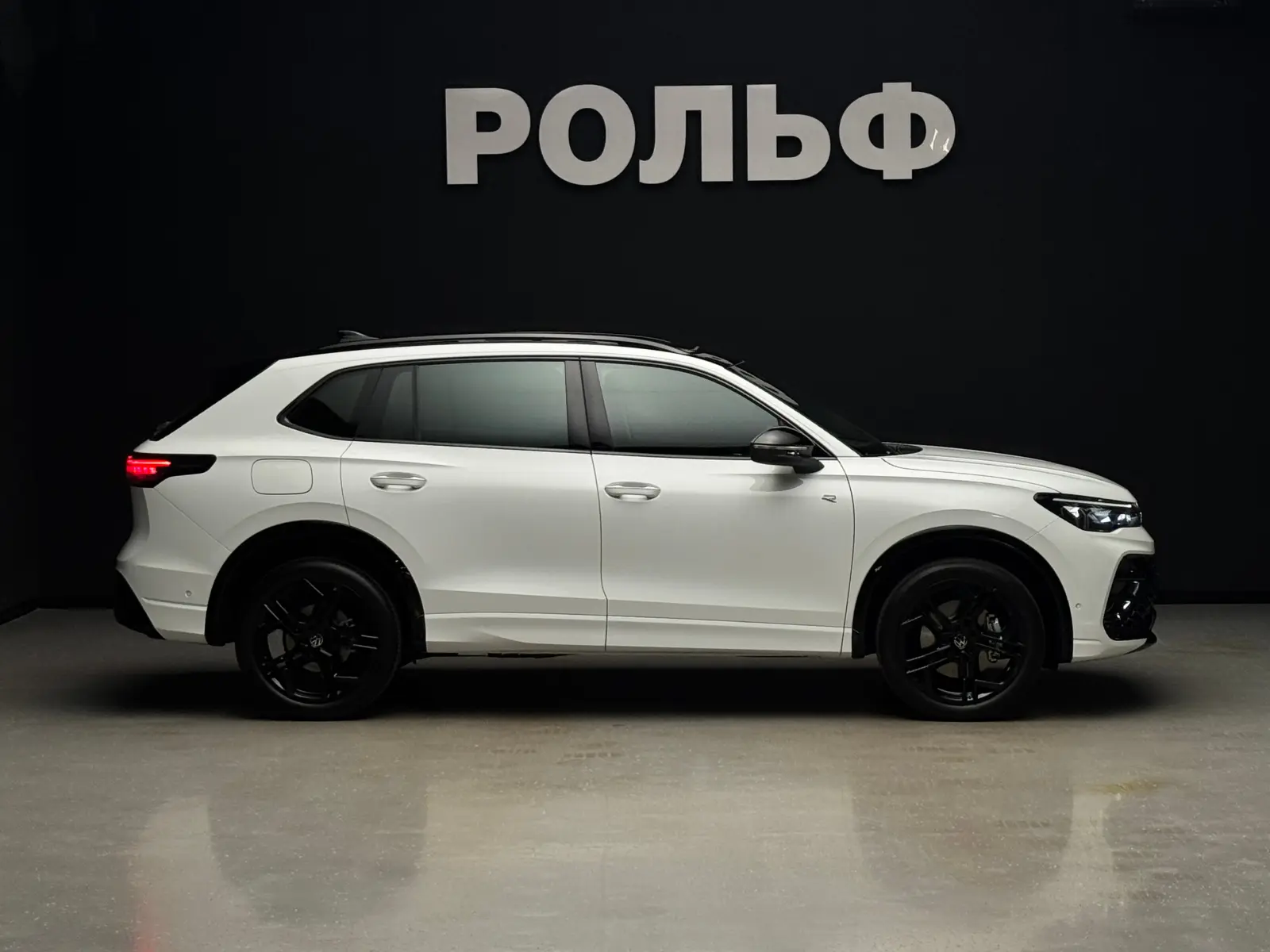 Volkswagen Tiguan L 2026 3