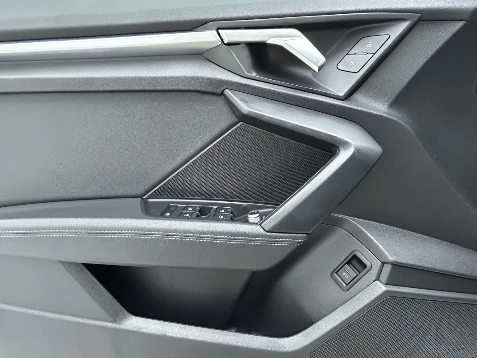 Audi A3L, 2023