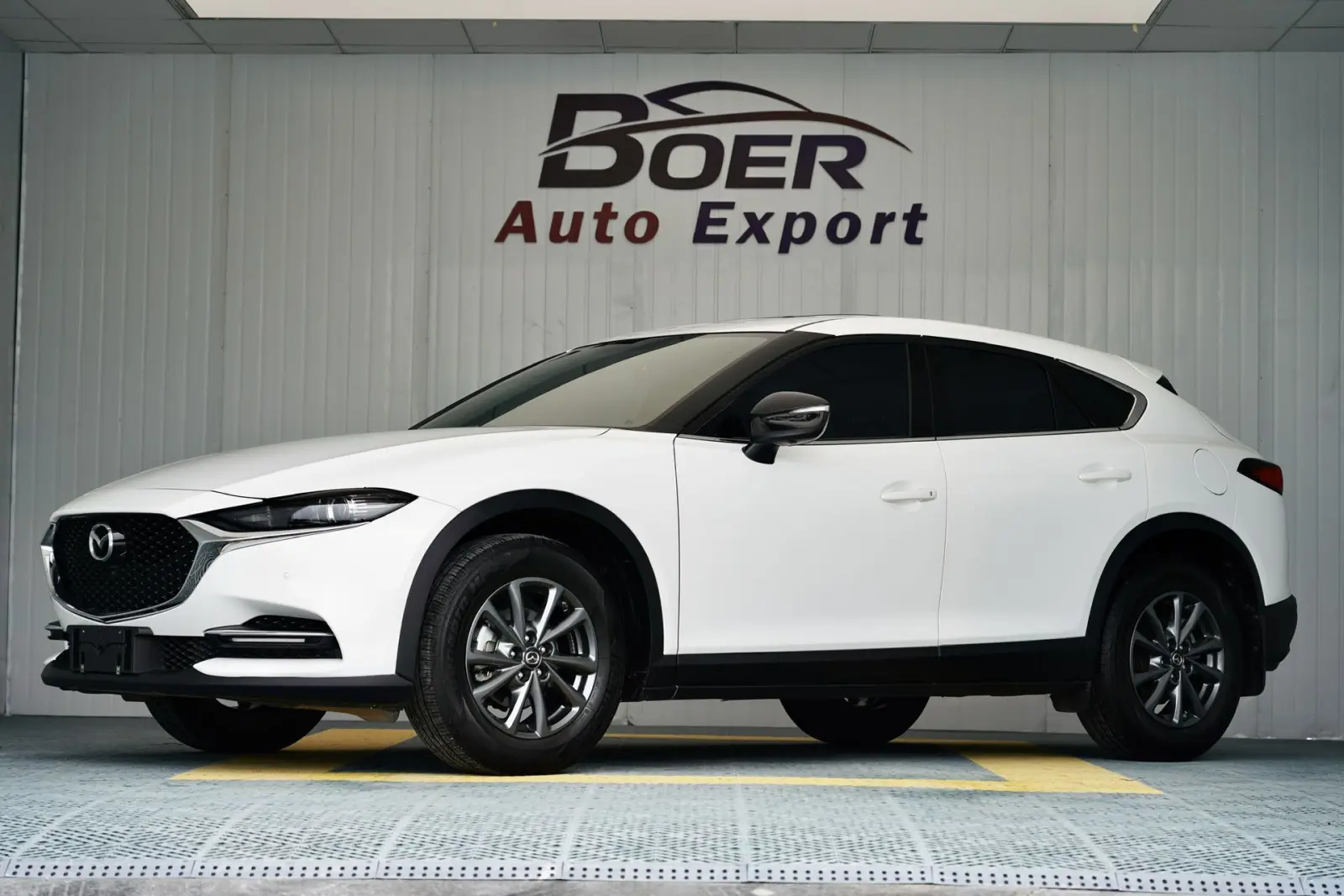 Mazda CX-4, 2023