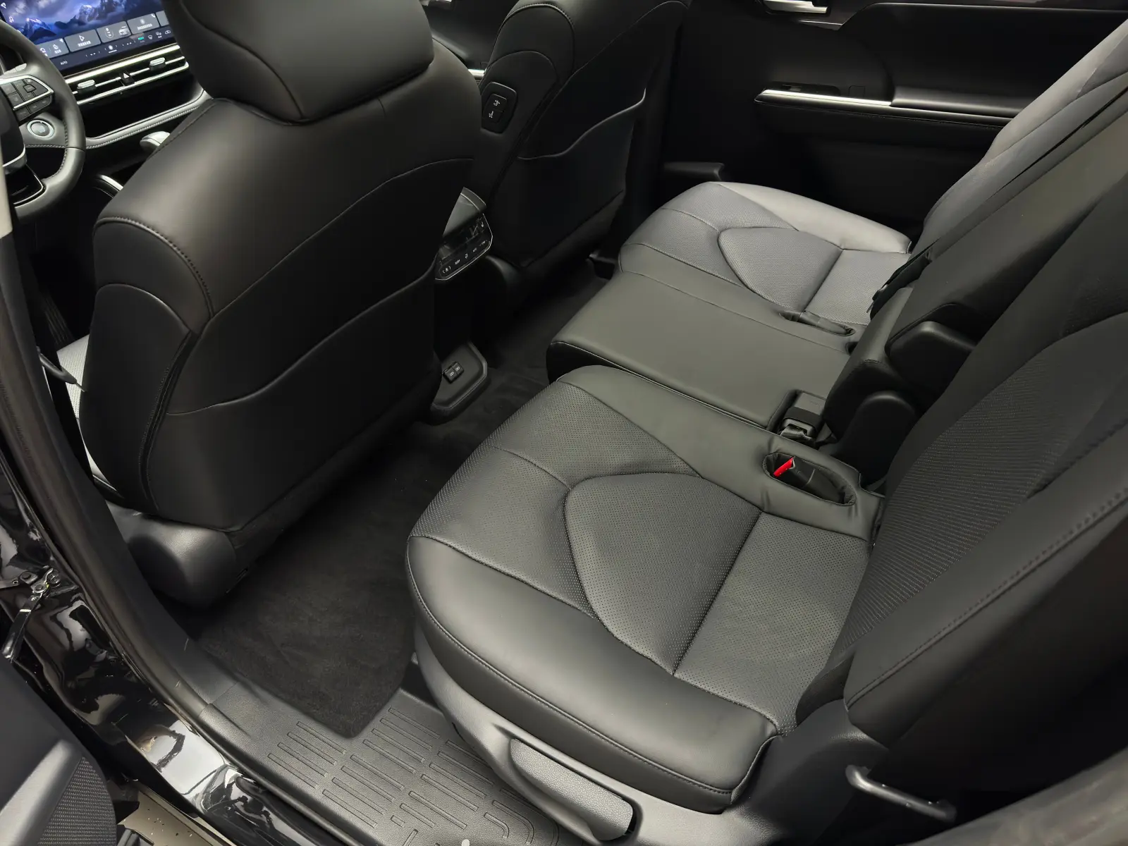 Toyota Highlander 2026 21