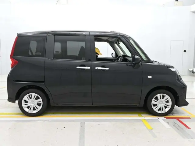 Toyota Roomy, 2022