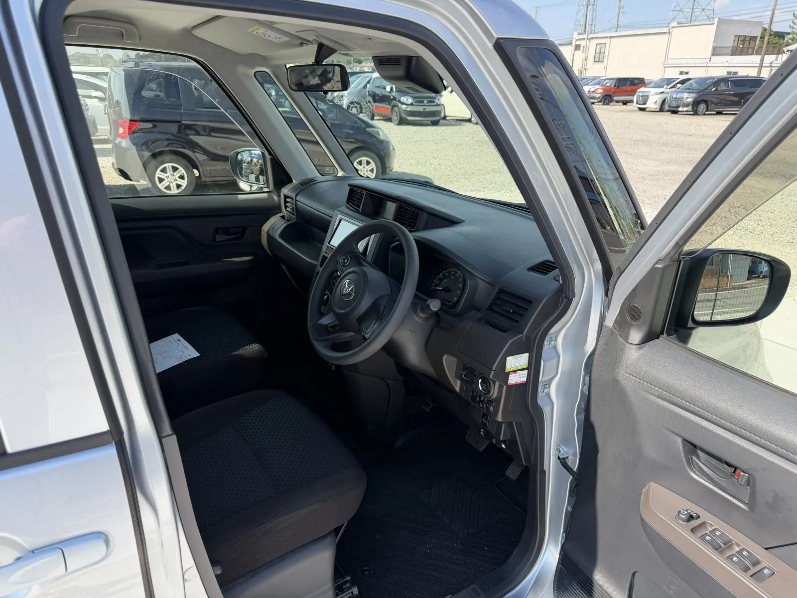 Toyota Roomy, 2021