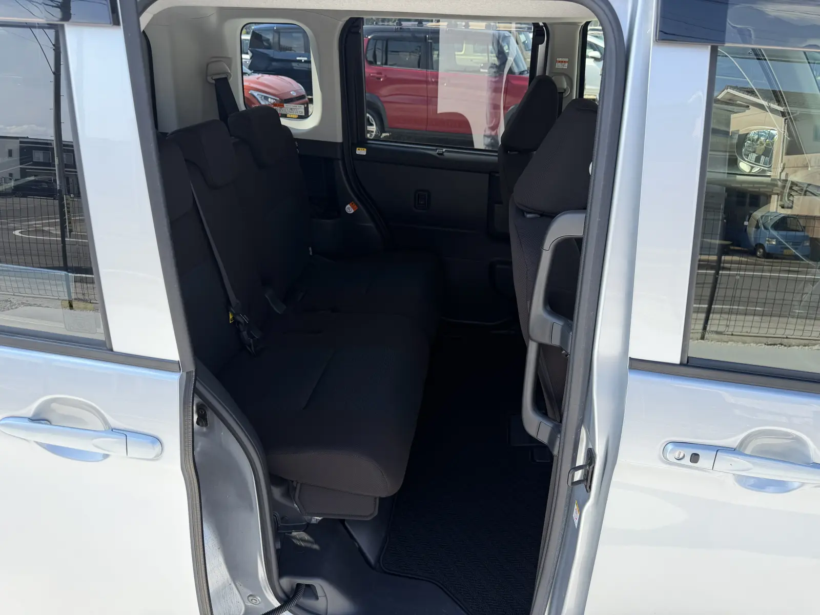 Toyota Roomy, 2021