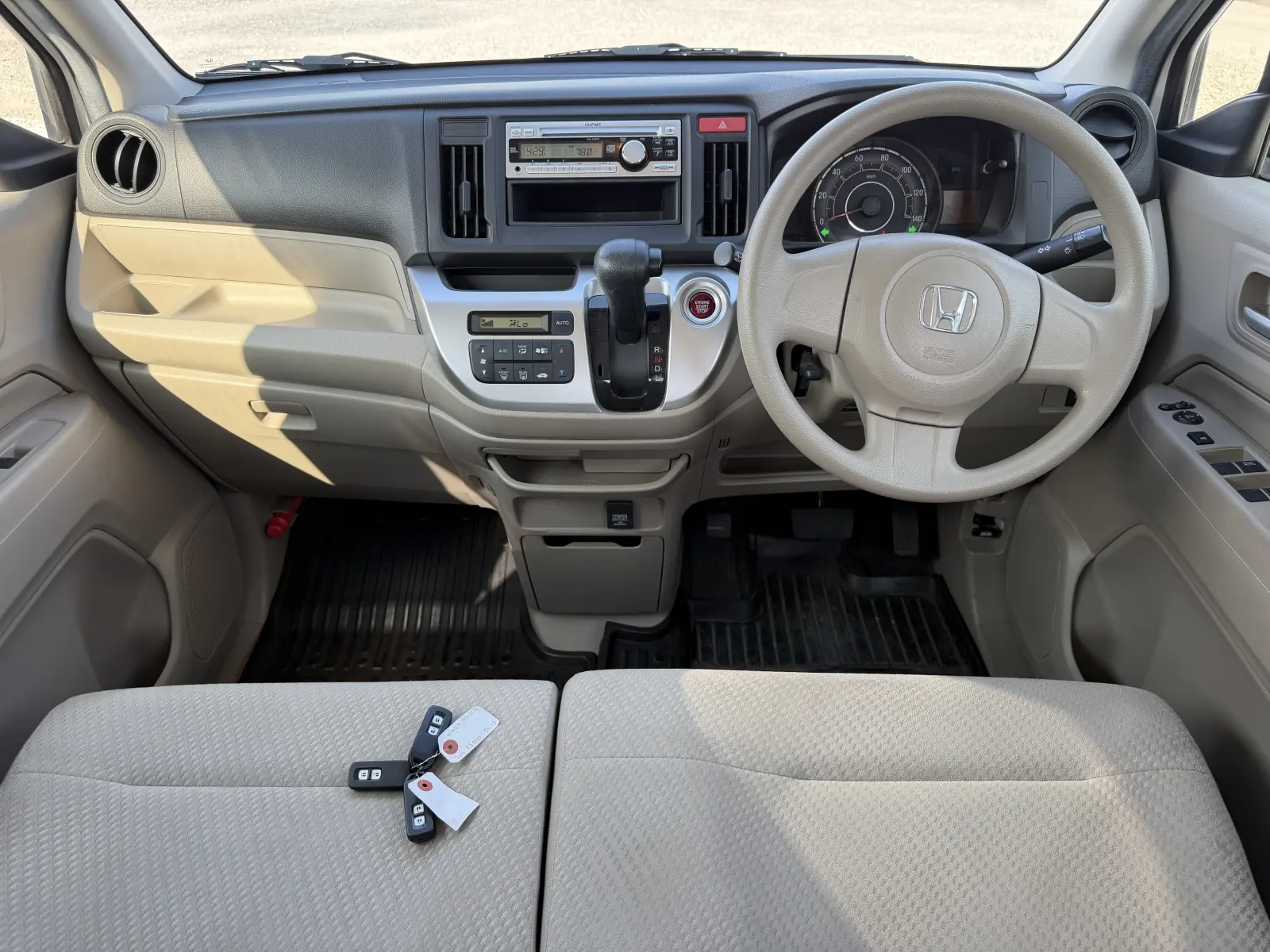 Honda N WGN, 2014