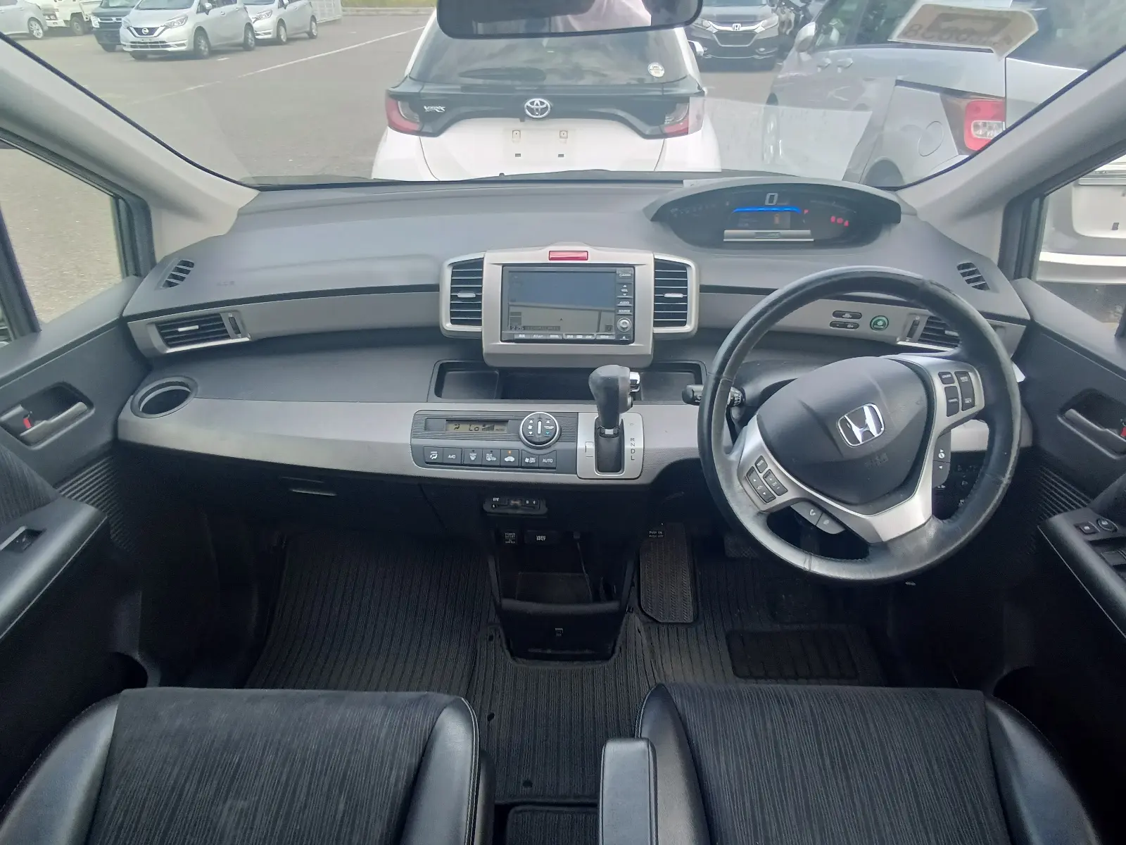Honda FREED HYBRID, 2012