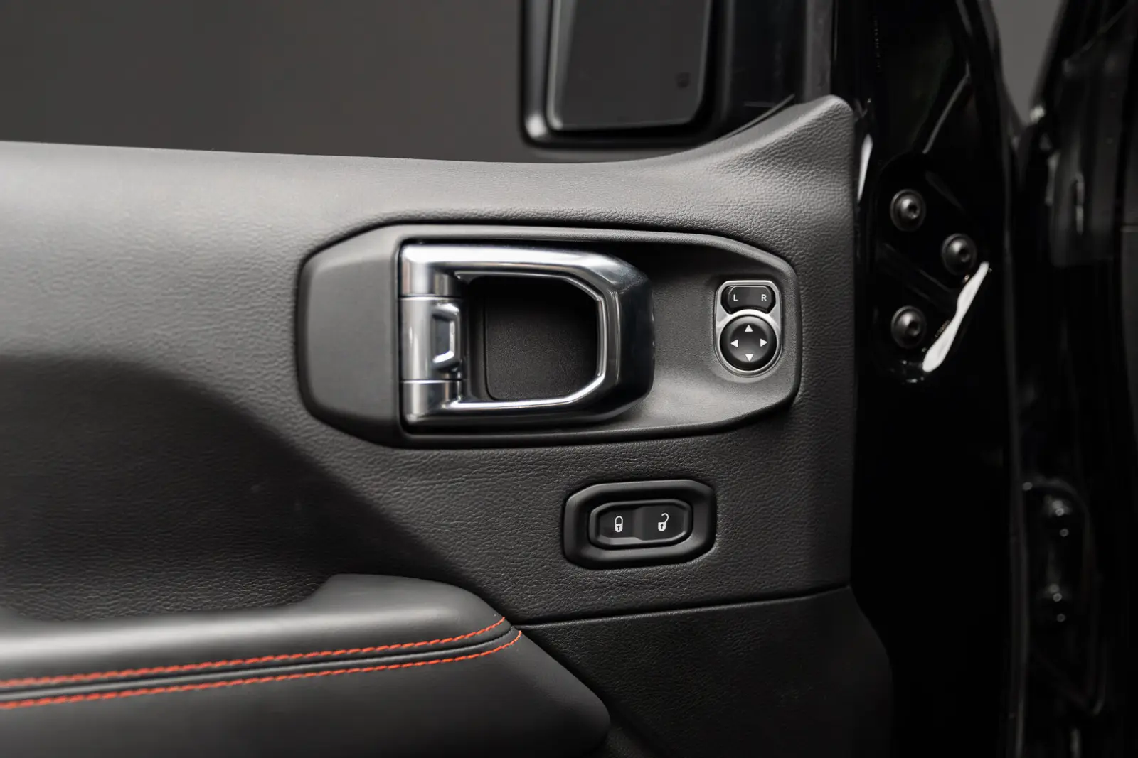 Jeep Wrangler 2025 22