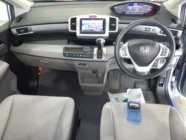 Honda FREED HYBRID, 2013