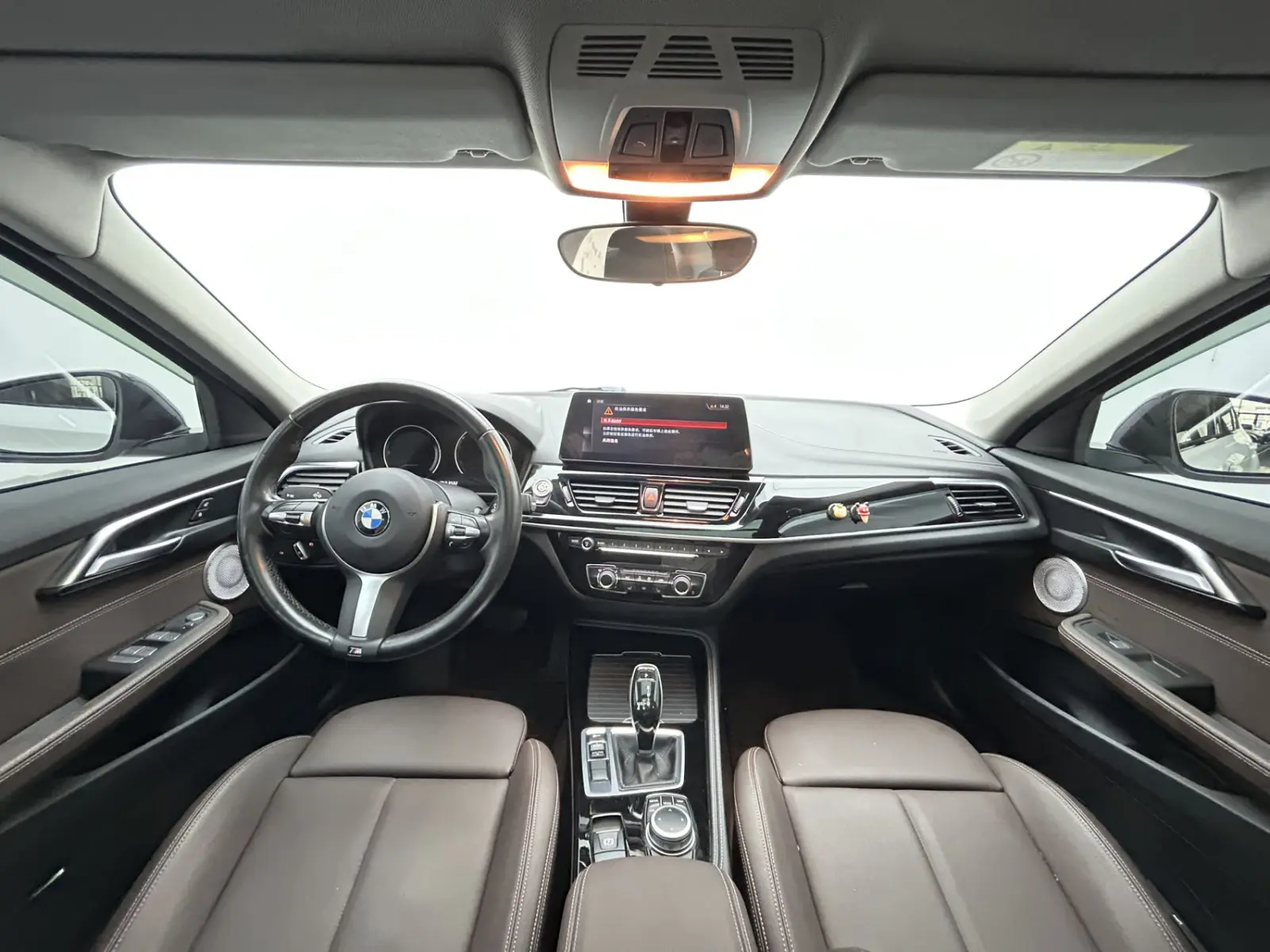 BMW 120i, 2022
