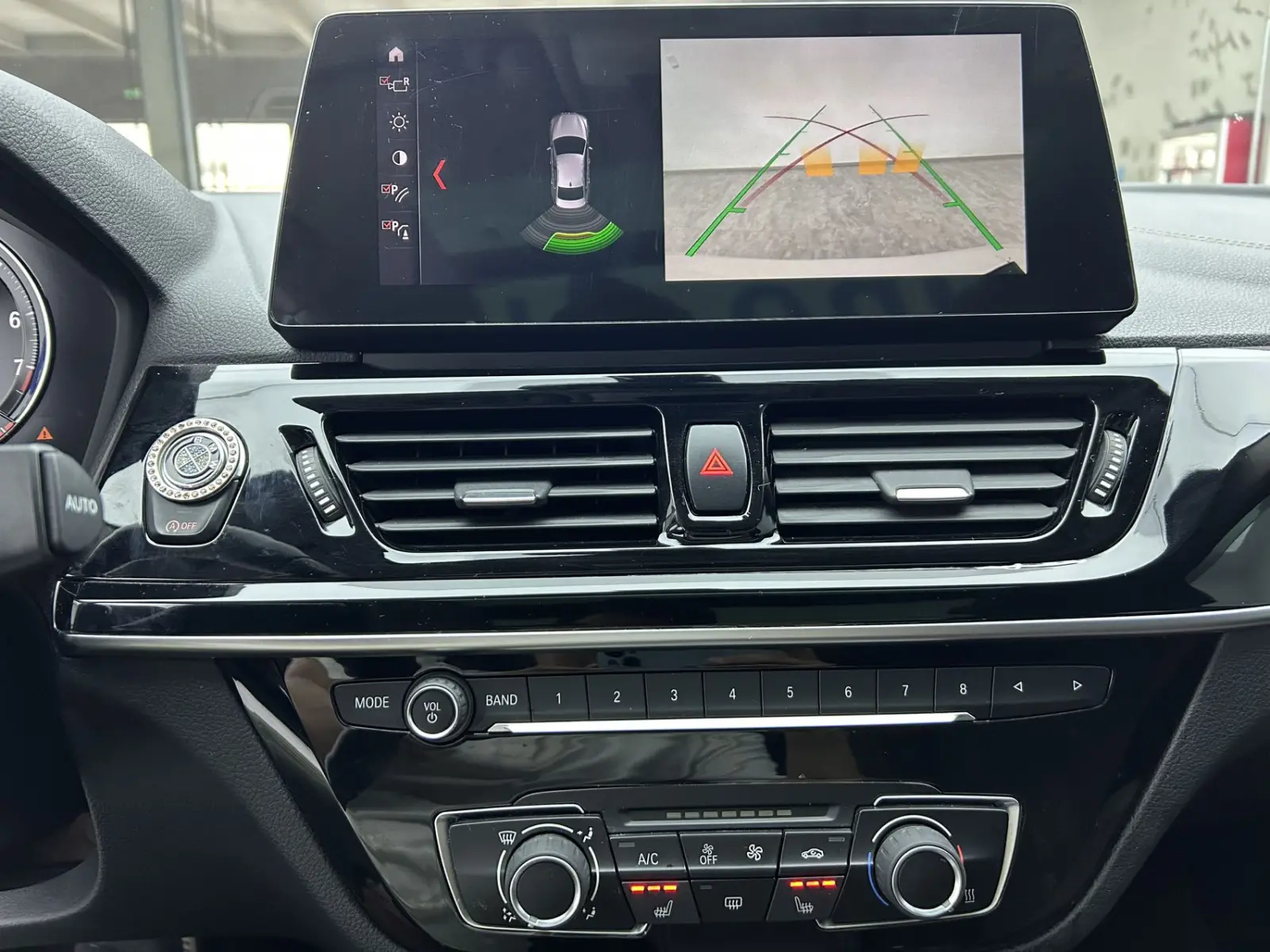 BMW 120i, 2022