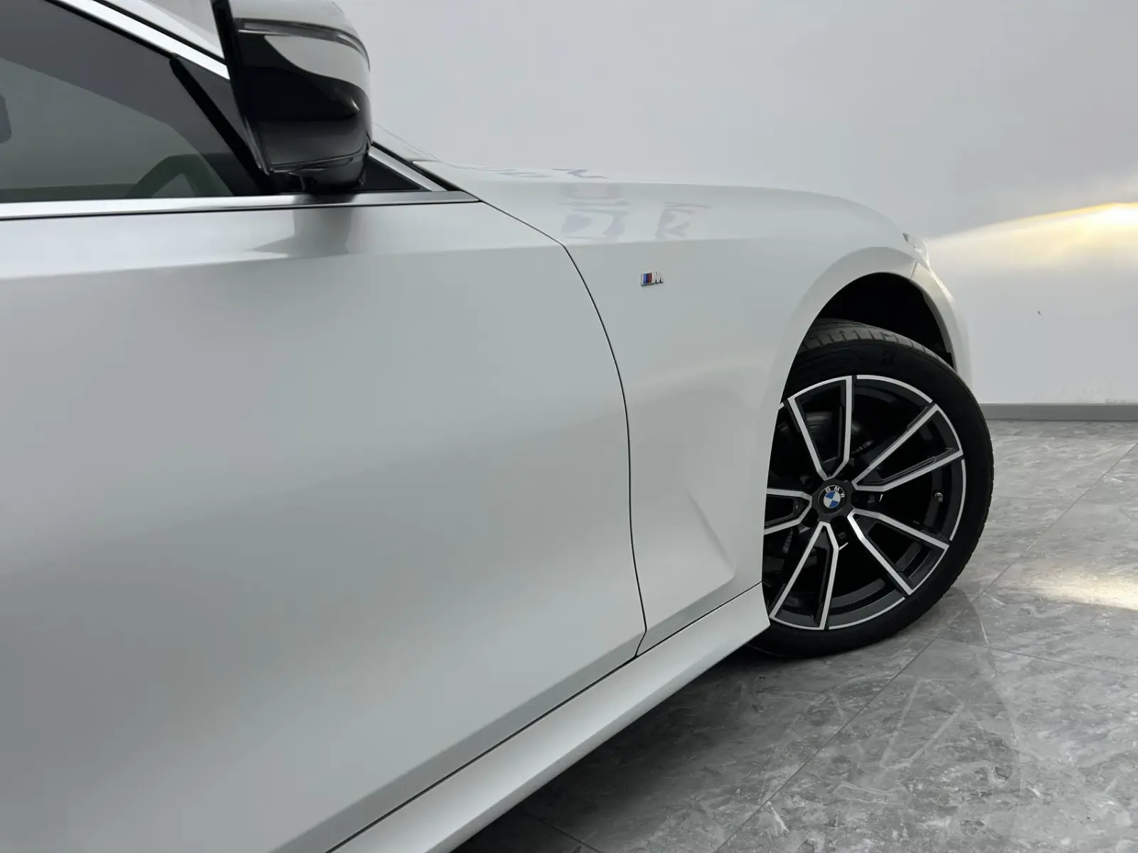 BMW 320Li, 2022