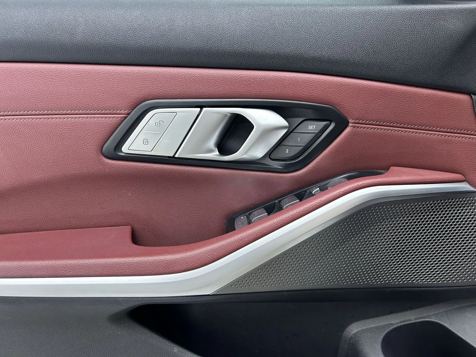 BMW 320Li, 2022