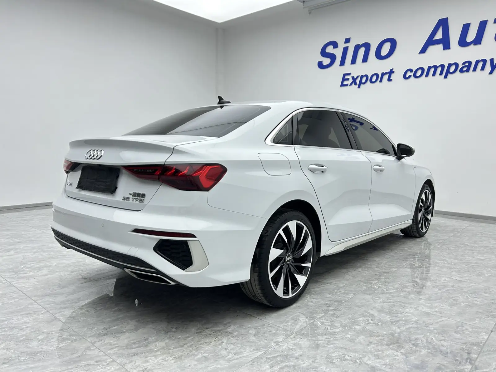Audi A3L, 2023