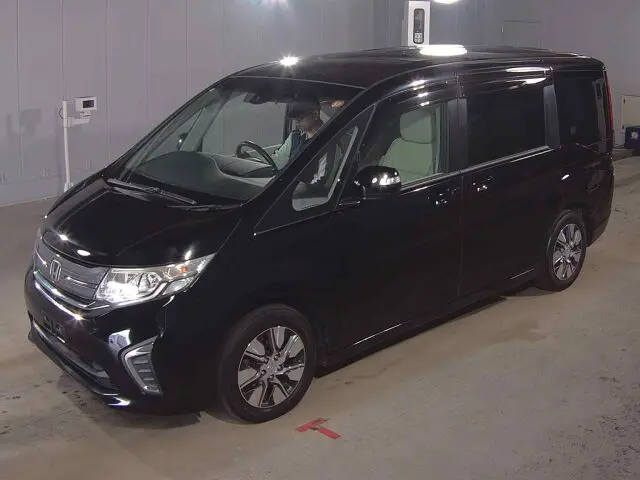 Honda STEP WAGON, 2015