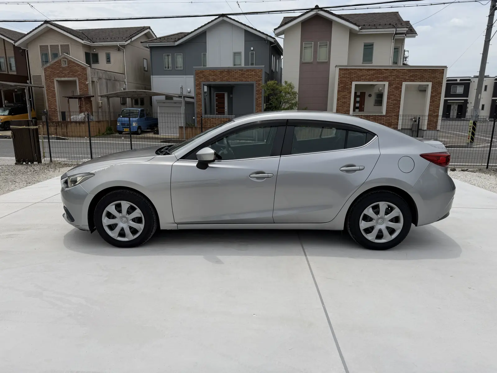 Mazda Axela, 2014
