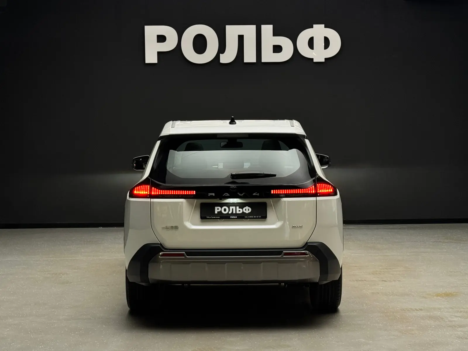 Toyota RAV4 2025 3