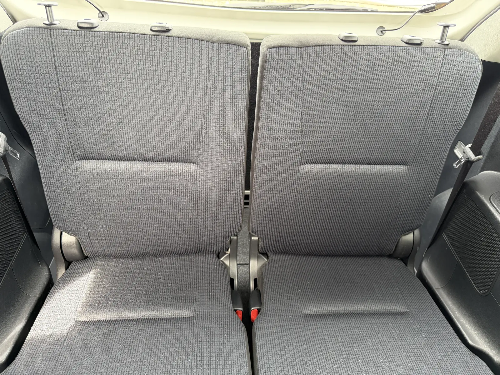 Toyota Sienta, 2017